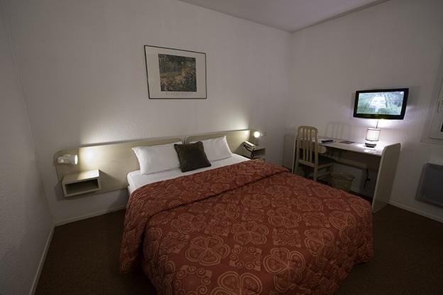 Hotel Anne De Beaujeu Gien Pokój zdjęcie